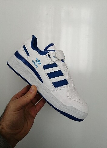 Adidas Bayan spor ayakkabisi 