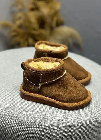 Ugg Sipariş ilani