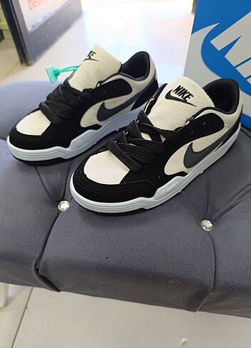 36 Beden siyah Renk Nike Kadın Spor ayakkabi 