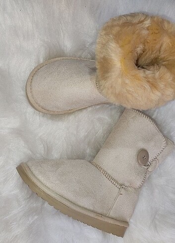 Ugg çocuk süet bot 