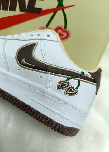 39 Beden beyaz Renk Nike kadın spor ayakkabısı