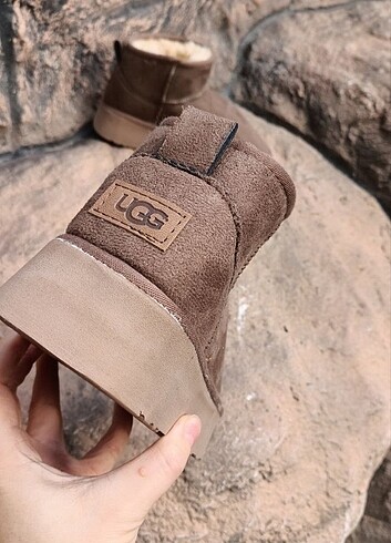 Kadin ugg botu