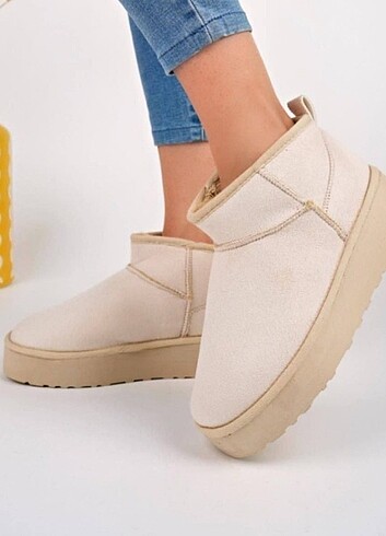 40 Beden Kadin ugg botu