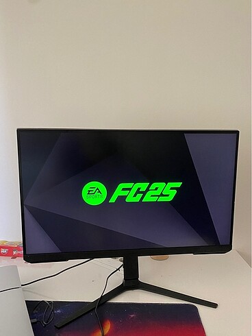 Samsung oddysey g3 165 hz 27 inc