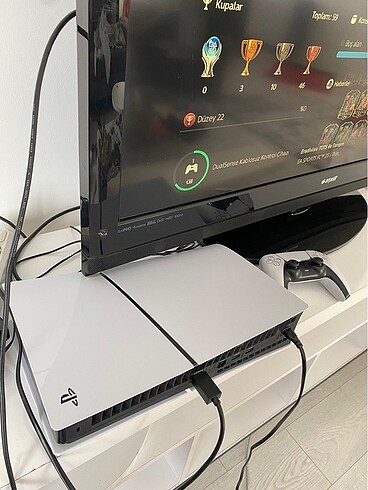 Sony Ps5 digital edition temiz kullanıldı tek kol