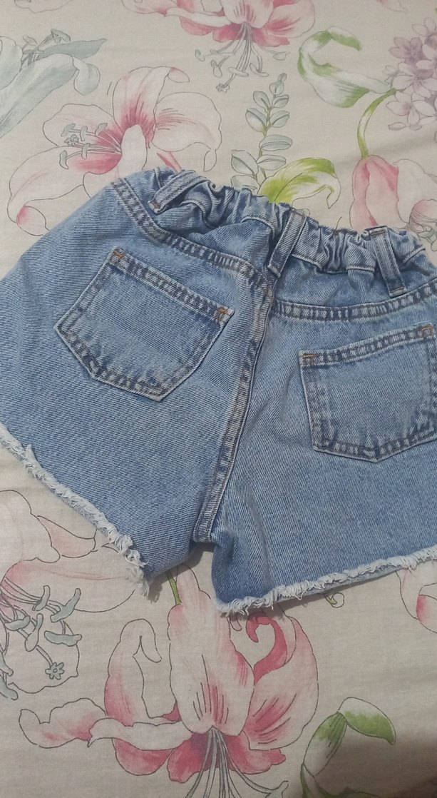 Renkli Nakışlı Düğmeli Kız Denim Şort - Görsel 5