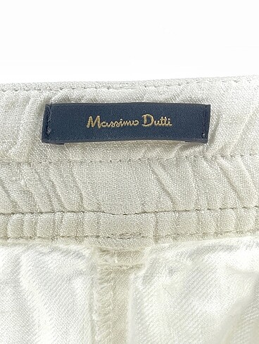 universal Beden beyaz Renk Massimo Dutti Mini Şort %70 İndirimli.