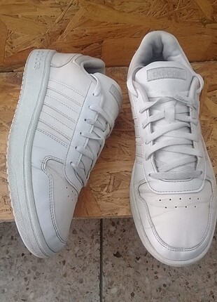 40 numara orijinal Adidas 