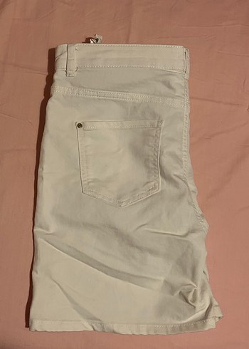 Beyaz Kadın Şort - Görsel 3