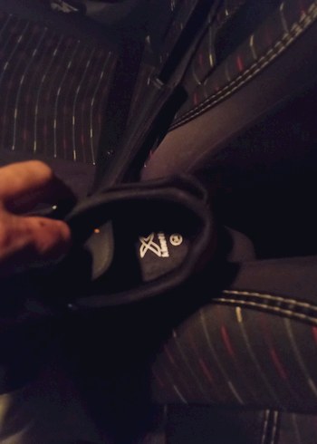 Erkek Çocuk Siyah Cırt Cırtlı Spor Ayakkabı - Görsel 4