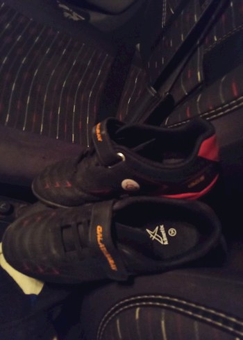 Erkek Çocuk Siyah Cırt Cırtlı Spor Ayakkabı - Görsel 2