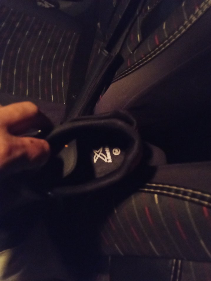 Erkek Çocuk Siyah Cırt Cırtlı Spor Ayakkabı - Görsel 4