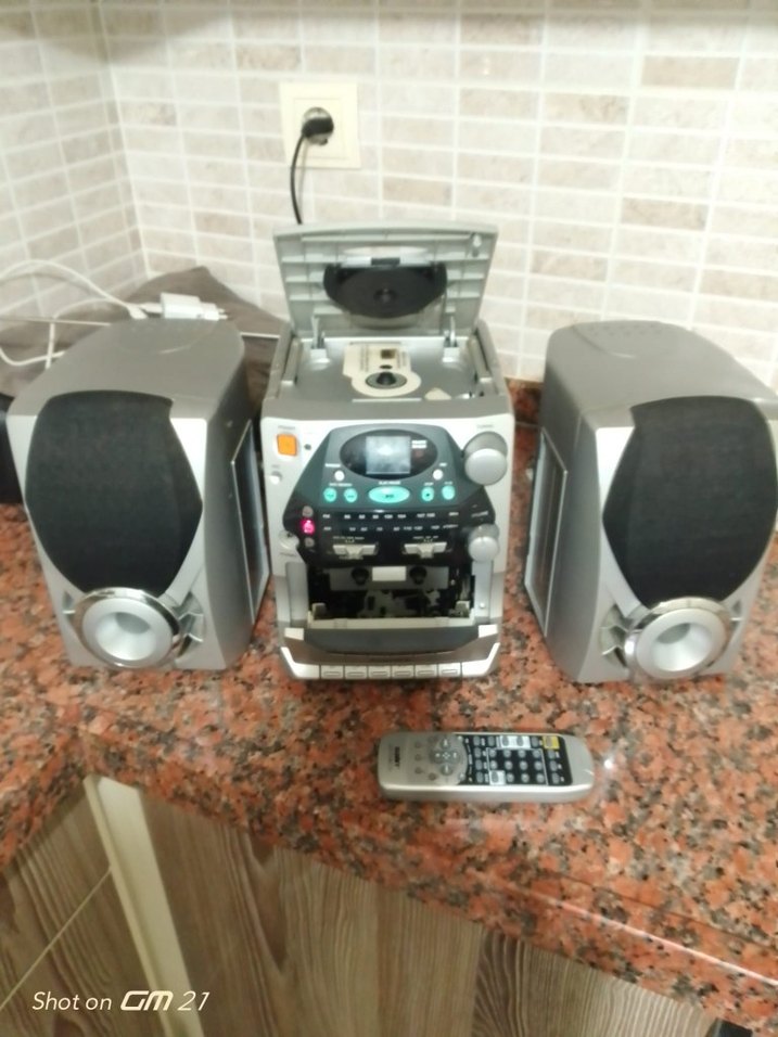 Gri Mini Müzik Sistemi Kumandalı - Görsel 3