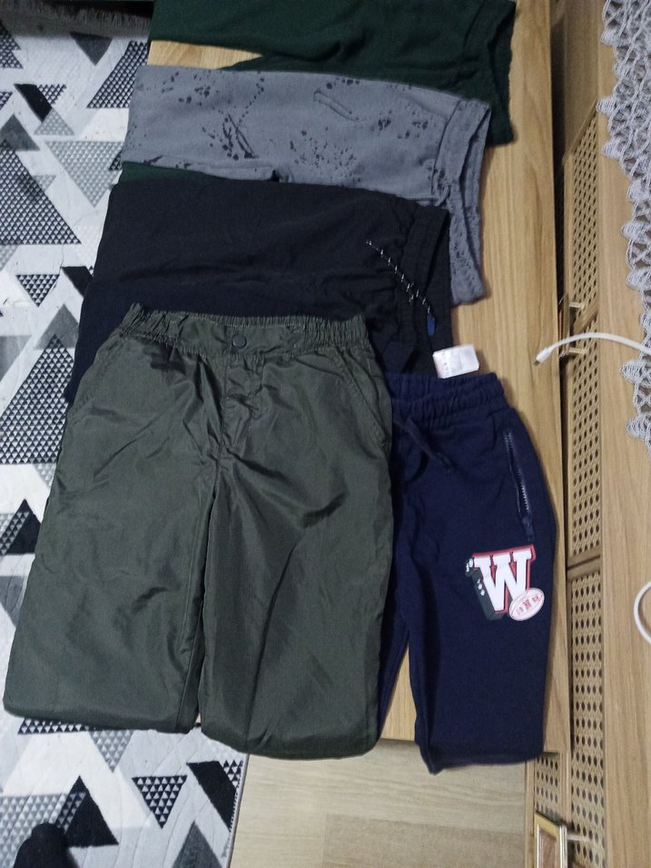 Gri Kemerli Erkek Çocuk Şortu 7 tane var - Görsel 2