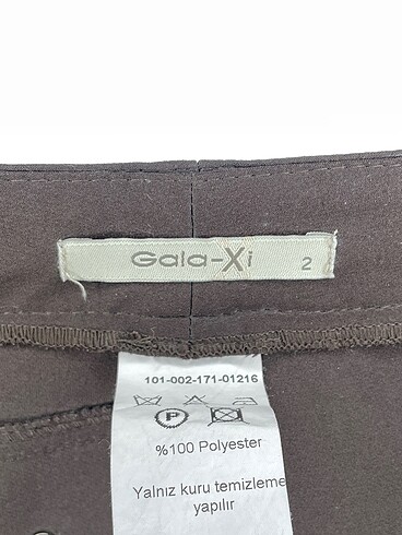 m Beden kahverengi Renk PreLoved Kumaş Pantolon %70 İndirimli.