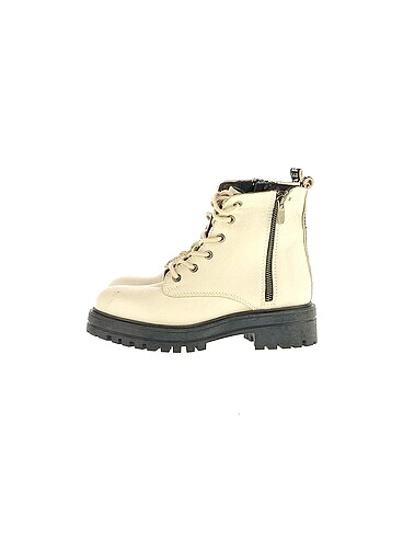 Aeropostale Bot %70 İndirimli.
