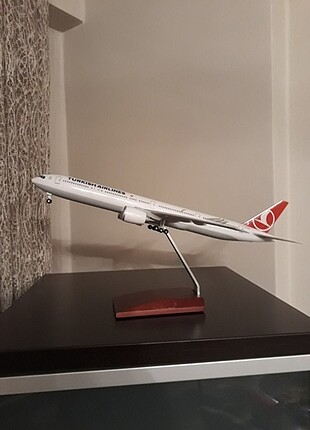 Uçak Maket 38 cm (iniş takımlı modeli)