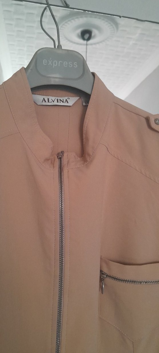 Bej Düğmeli Uzun Kadın Kaban - Görsel 2