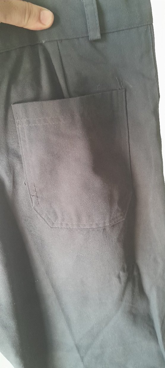 Siyah Kadın Piliseli Kumaş Pantolon - Görsel 3