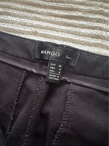 38 Beden siyah Renk Mango siyah pantolon