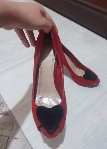 Kırmızı Zebra Kalpli Topuklu Kadın Stiletto - Görsel 5
