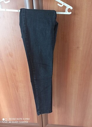 2 adet siyah pantolon