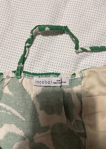 Yeşil desenli cepli astarlı fermuarlı elbise L beden
