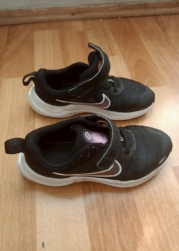 28 Beden siyah Renk # Nice marka #Spor Ayakkabı#