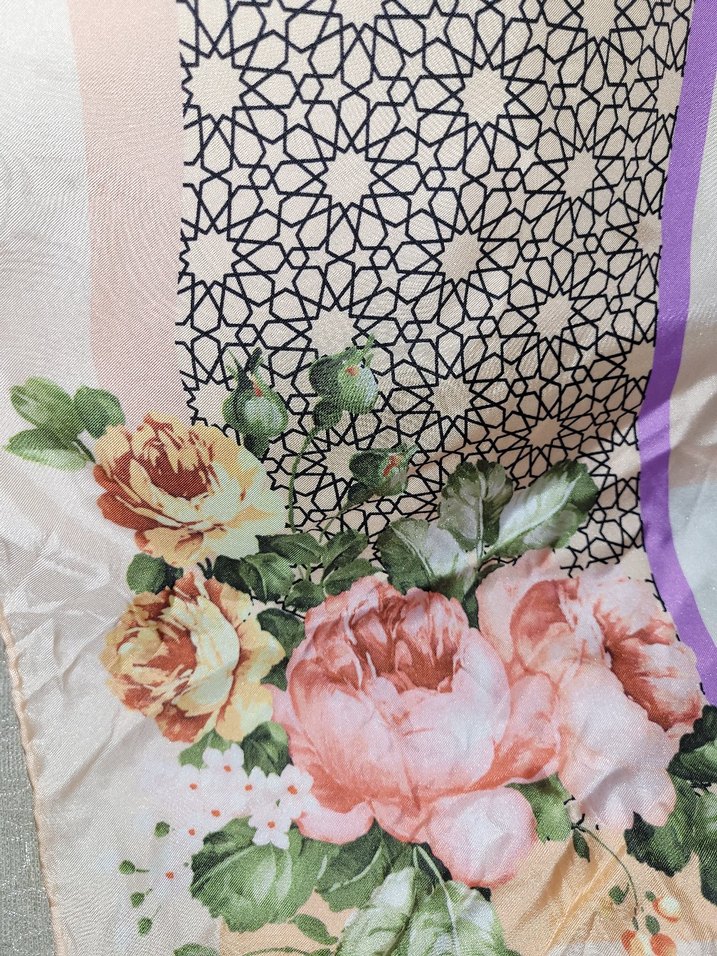 Çiçek Desenli Pastel Renkli eşerp - Görsel 2