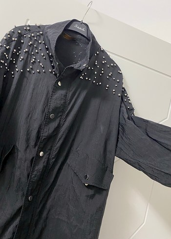 Düğmeli Siyah Uzun Ceket - Görsel 5