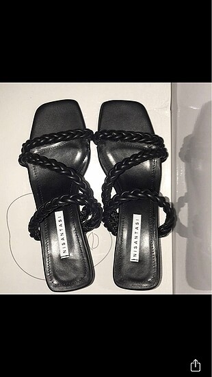 Nişantaşı Shoes topuklu terlik. Hiç kullanılmadı.