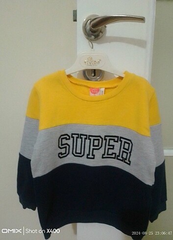Sweatshirt 
