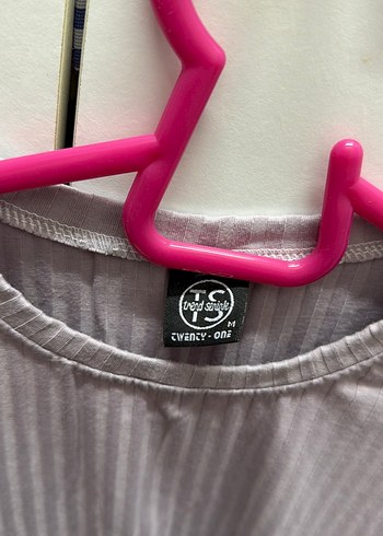 Gri Piliseli Kısa Kollu Crop Top - Görsel 4