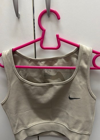 nike kadın sporcu atleti - Görsel 2