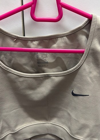 nike kadın sporcu atleti - Görsel 3