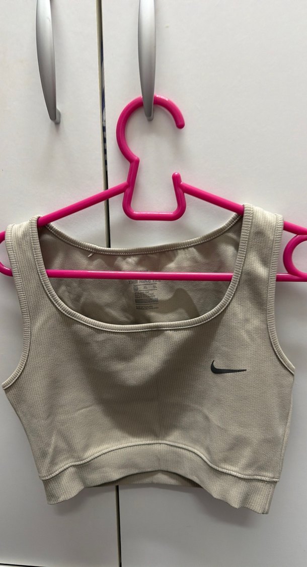 nike kadın sporcu atleti - Görsel 2