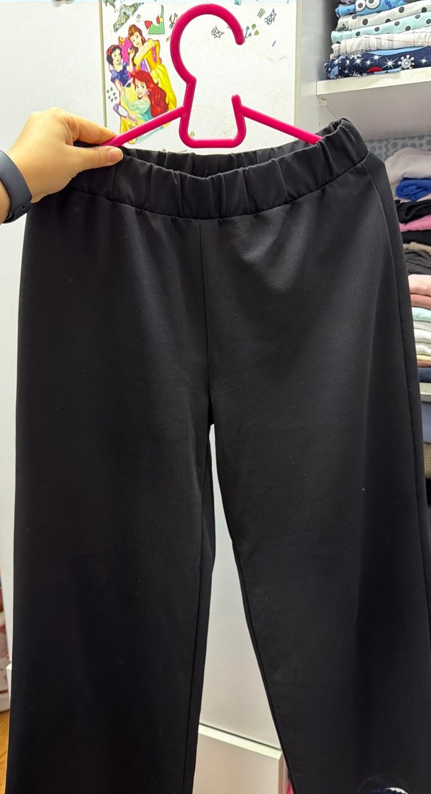 Siyah Kadın Dar Kesim Midi Kumaş Pantolon - Görsel 3