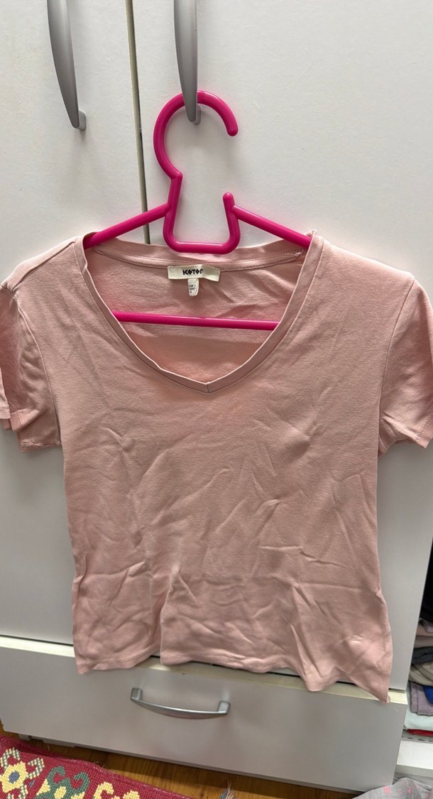 Kadın Pembe V Yakalı Kısa Kollu Tişört - Görsel 2