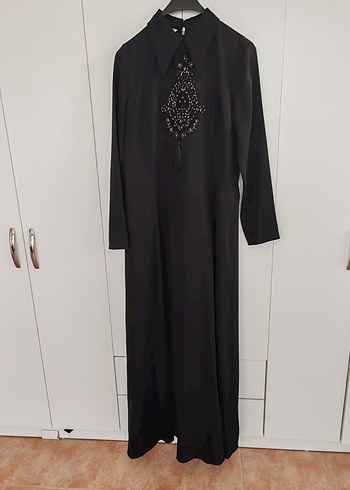 Abiye Siyah Nakışlı Tesettür Abiye