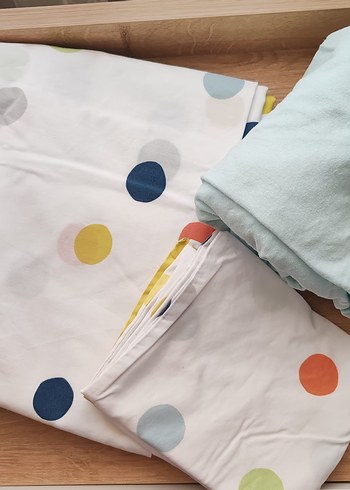 IKEA Yurtdışı, Bebekler için Renkli Puantiyeli Nevresim Takımı - Görsel 3