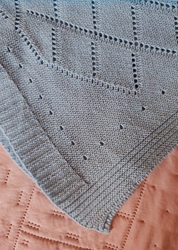 Pastel Gri Örgü Çocuk Battaniyesi - Görsel 5