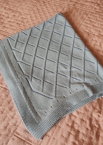 Pastel Gri Örgü Çocuk Battaniyesi - Görsel 3