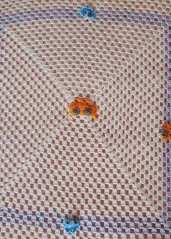 Arabali El Örgüsü Bebek Battaniyesi - Görsel 2