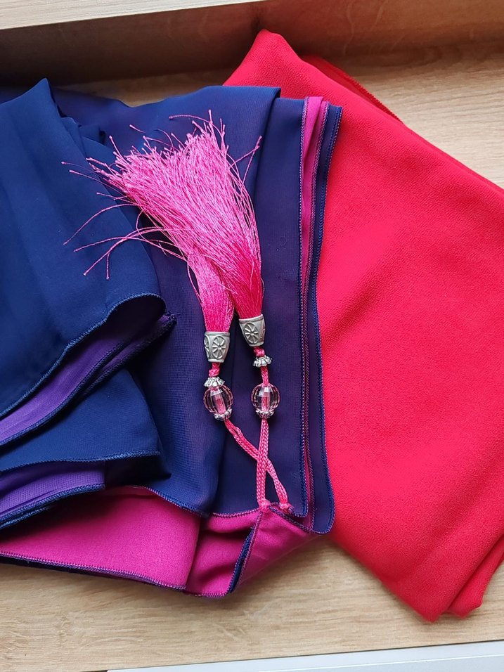 Püsküllü Renkli Krep Şifon Kadın Şalları - Görsel 3