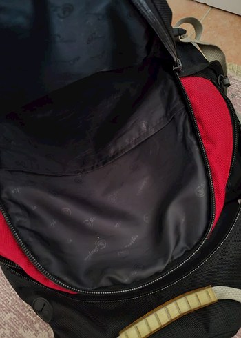 Kırmızı Sırt Bilgisayar Çantası - Görsel 4