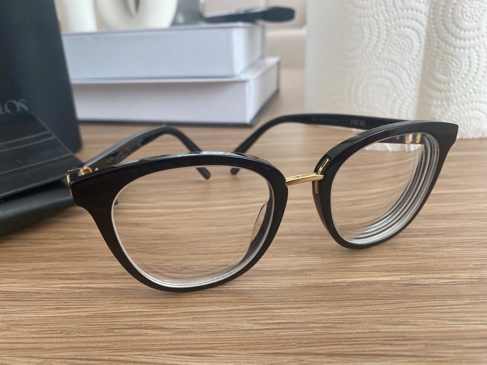 Dior Siyah Parlak Şeffaf Kadın Gözlüğü - Görsel 3