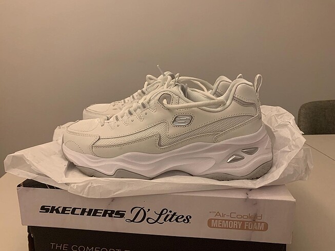 Skechers d?fites