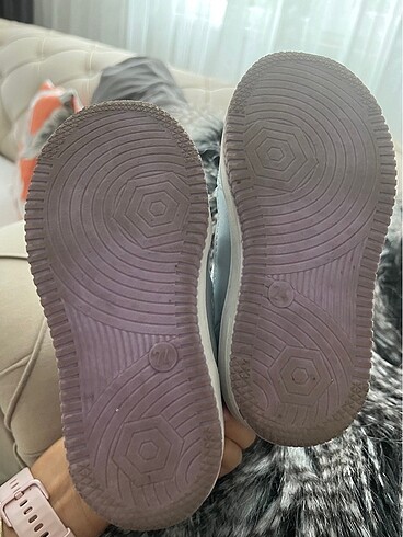 LC Waikiki Frozen bot