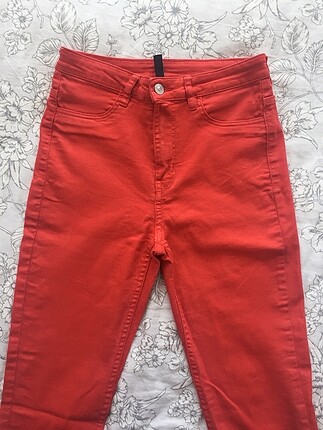 H&M kadın kırmızı pantolon