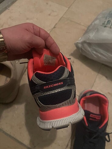 39 Beden Skechers Ayakkabı
